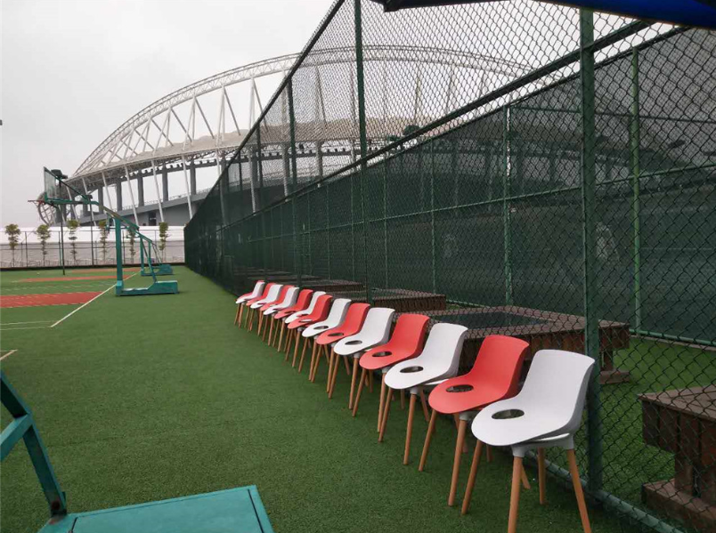 2017年重庆市青少年网球单打积分赛（第三站）即将在奥体中心网球场开赛